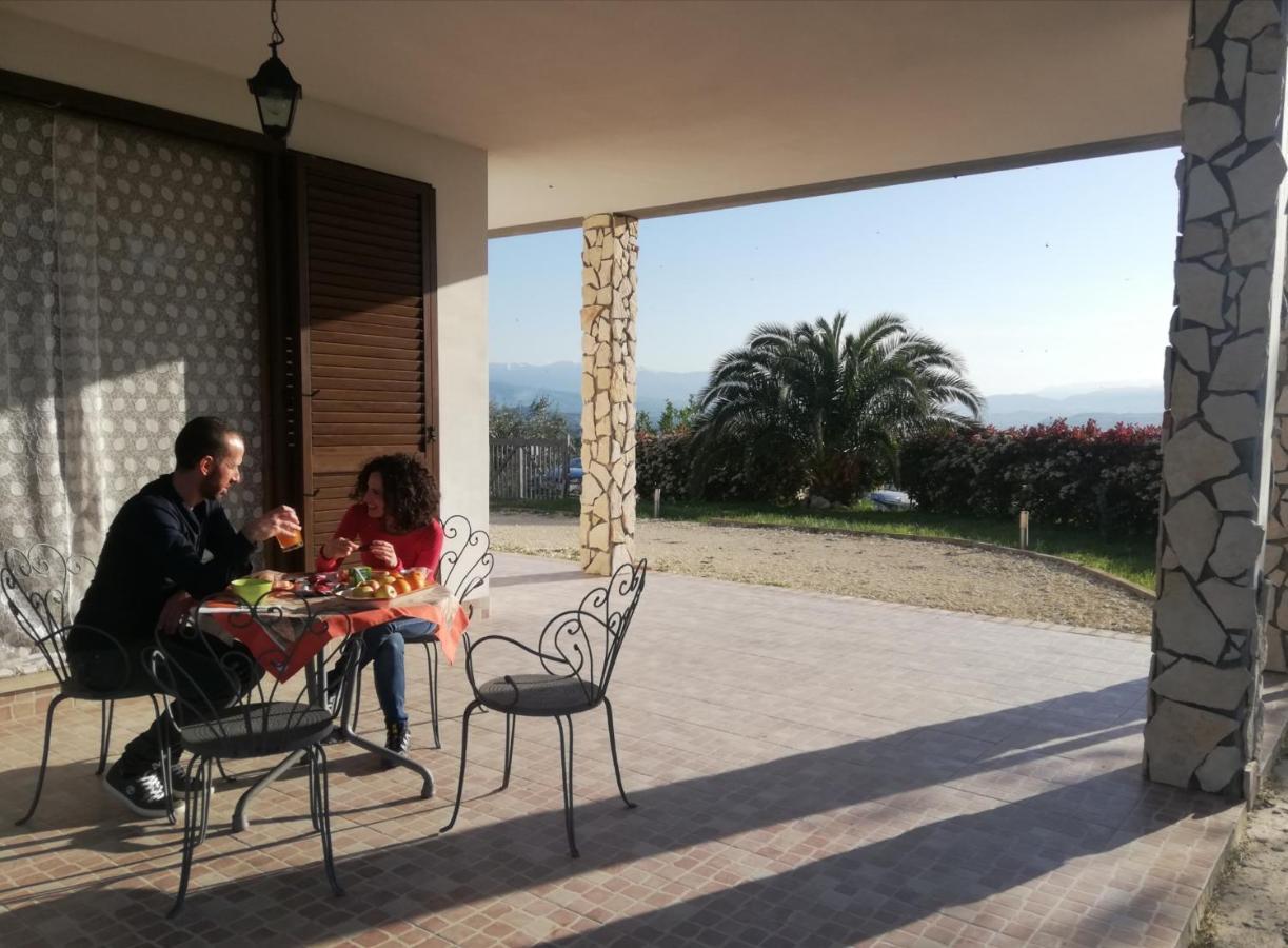 La Bella Addormentata Bed and Breakfast Chieti Exteriör bild
