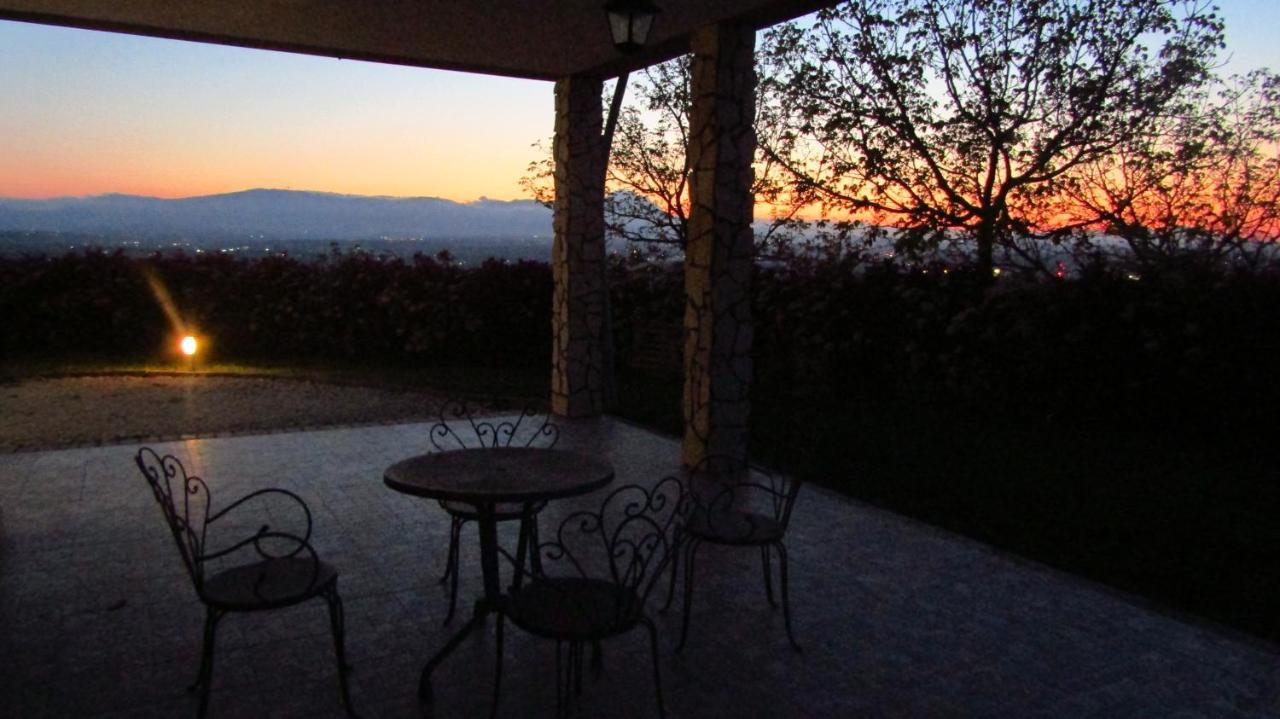 La Bella Addormentata Bed and Breakfast Chieti Exteriör bild